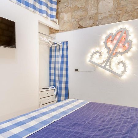 La Casuccia Cosy Flat In Old Center Apartamento Bari Exterior foto